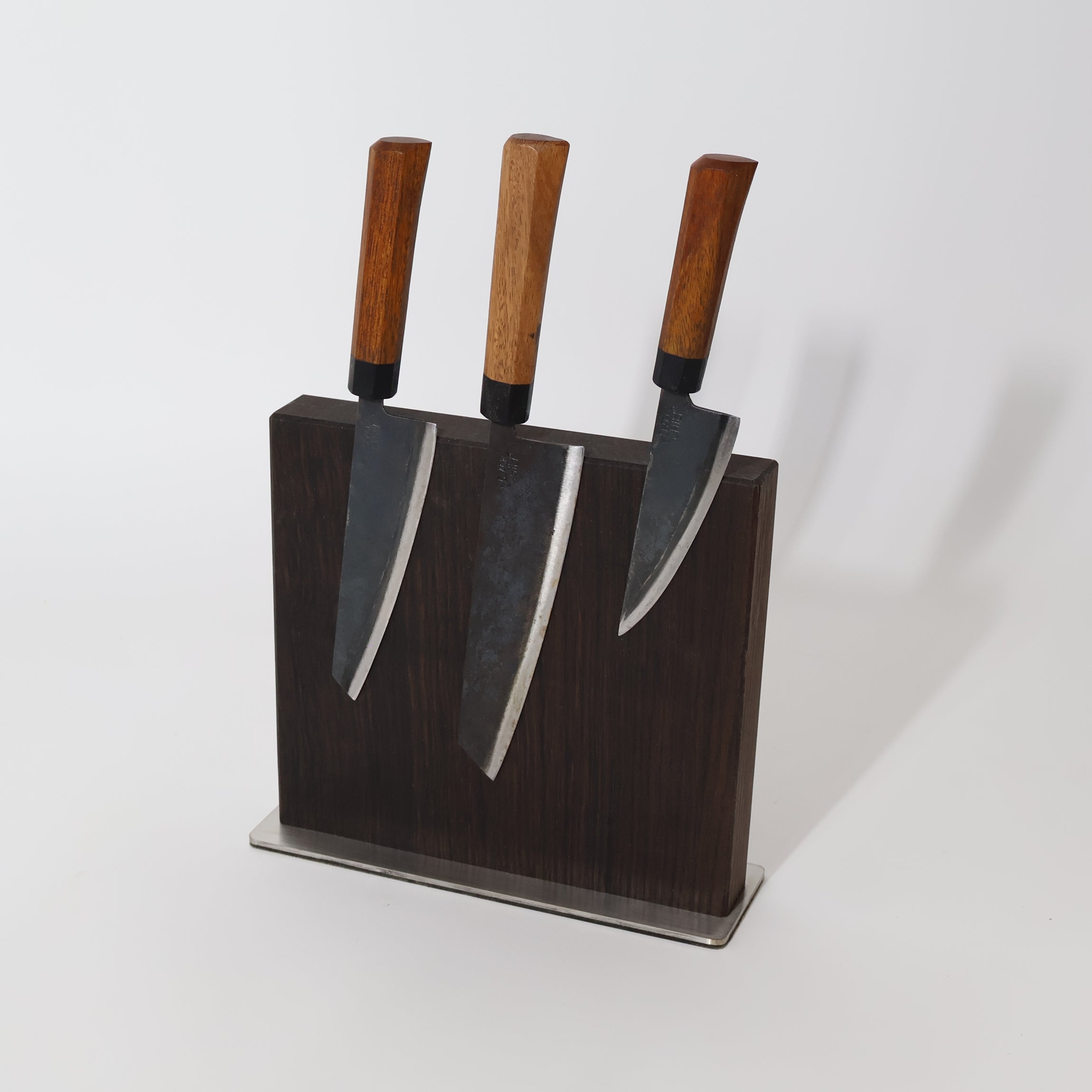 Magnetischer Messerblock Rauchereiche „GipfelBlock“